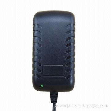2012 Hottest Adapter with Australia Plug and 24W Power